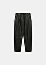 Pantalon Paaso noir en cuir Blush, Noir, Nuit, Vert TARA JARMON