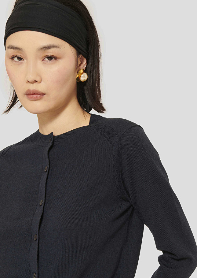 Gilet Ginno bleu nuit en laine merinos extrafine Nuit TARA JARMON