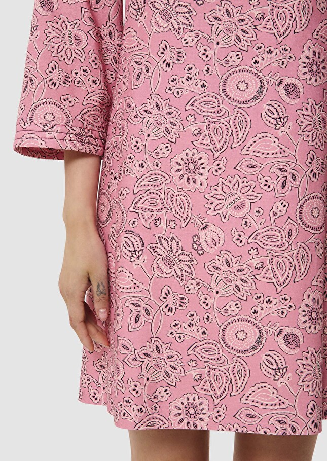 Robe Rivanna rose imprimé bandana Bois de rose TARA JARMON