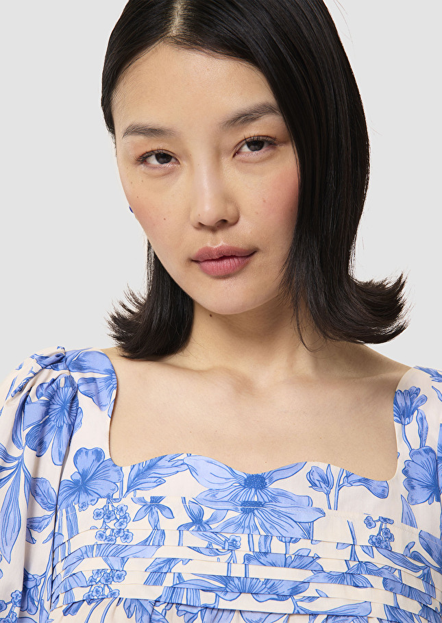 Top Talma écru imprimé fleurs bleues Champagne TARA JARMON