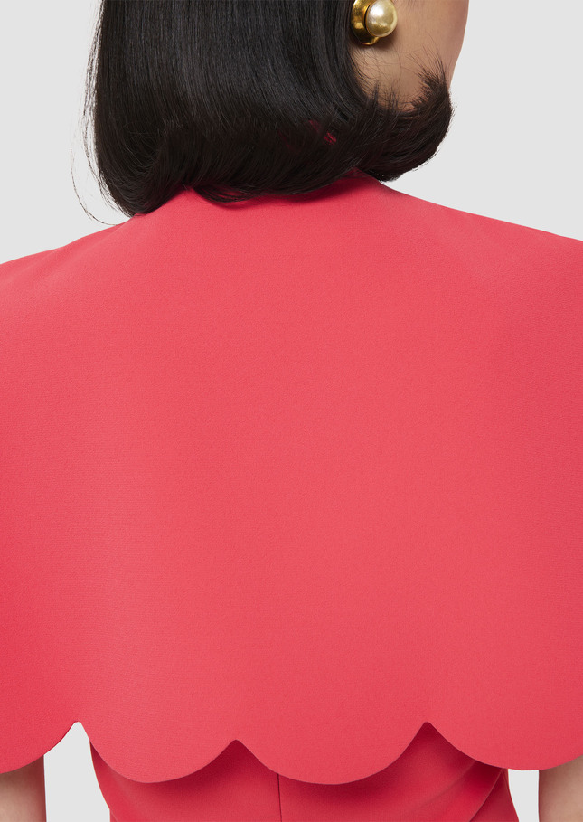 Cape Valentinie rouge en crêpe Coquelicot TARA JARMON