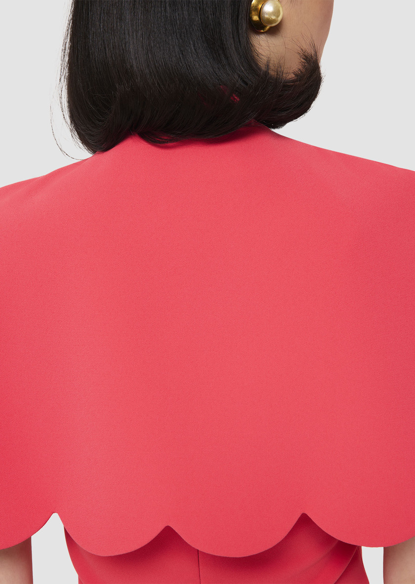 Cape Valentinie rouge en crêpe Coquelicot TARA JARMON
