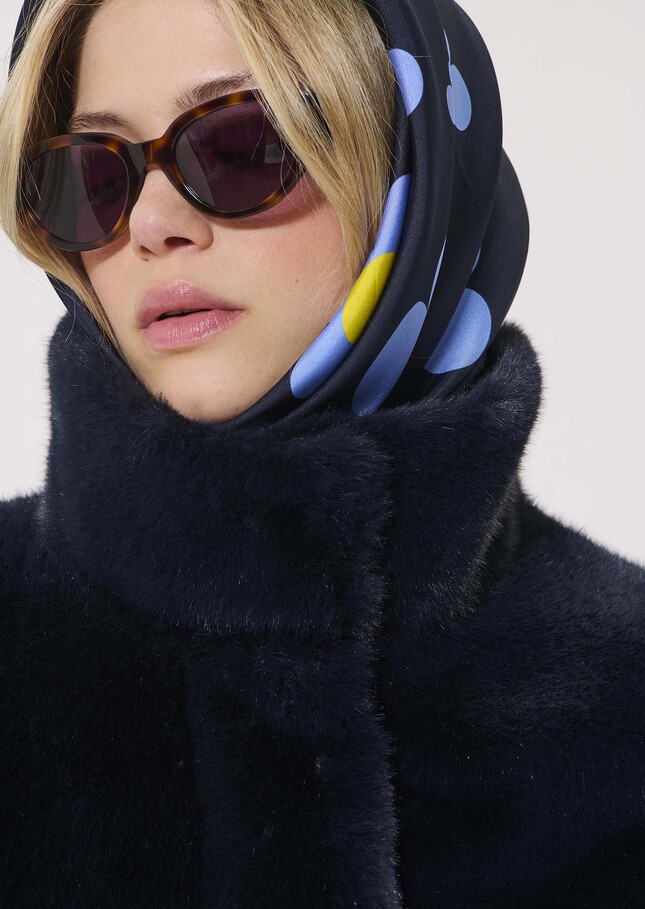 Foulard Edme bleu nuit en soie Nuit TARA JARMON