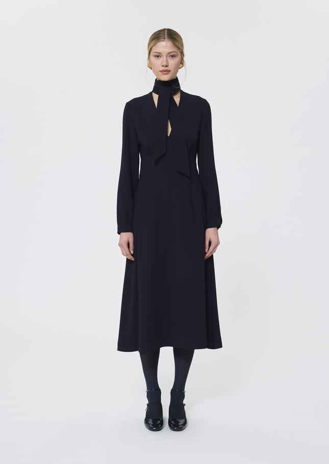 Robe Rosalie bleu nuit en crêpe Nuit TARA JARMON